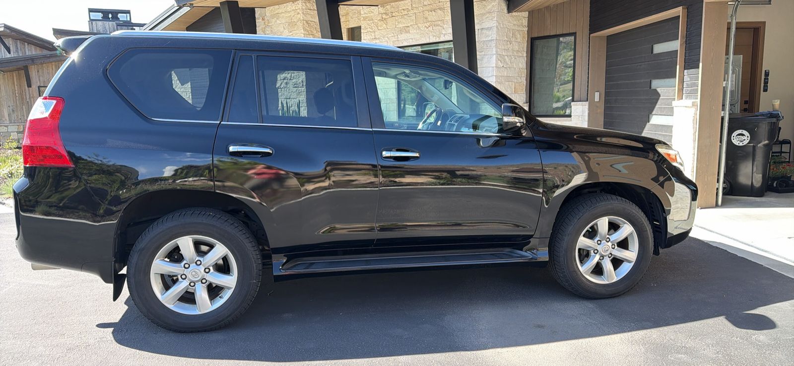 2011 Lexus GX 460 Luxury
