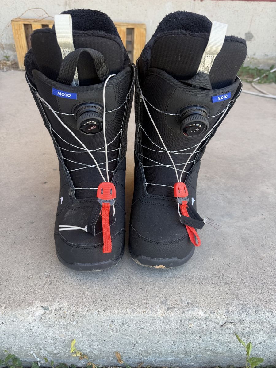 snowboard boots