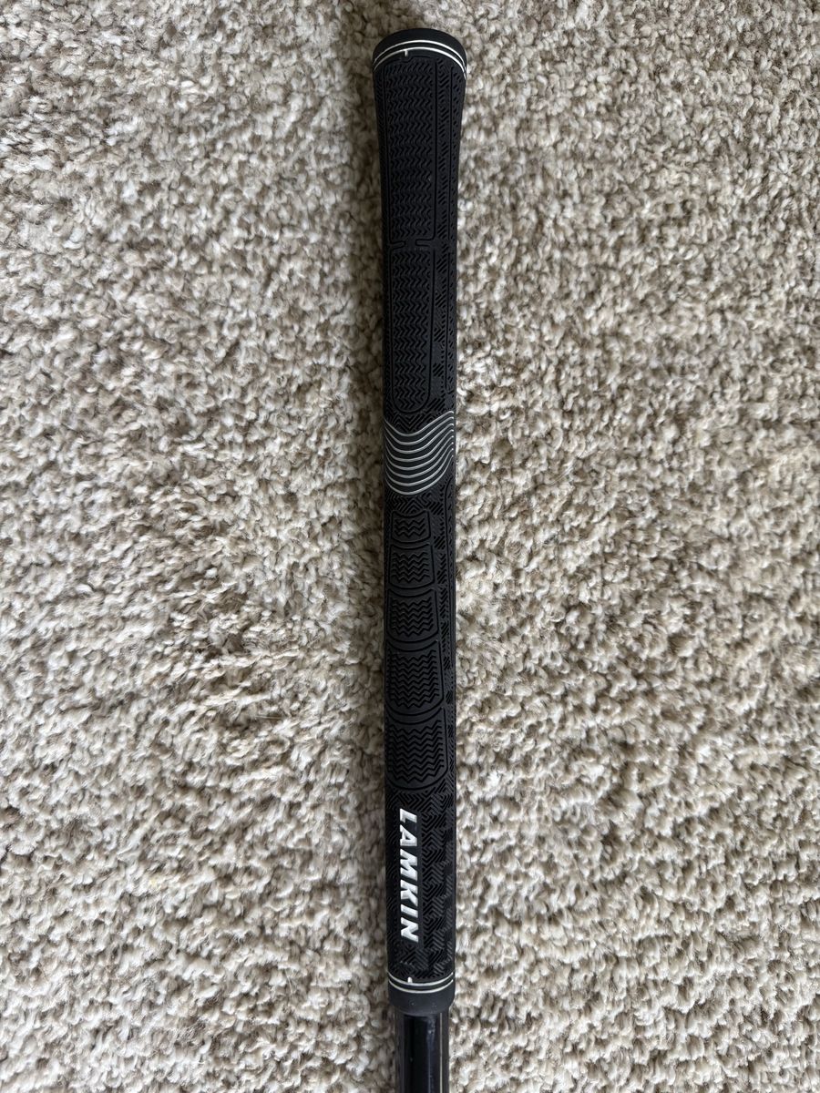 Main image 6