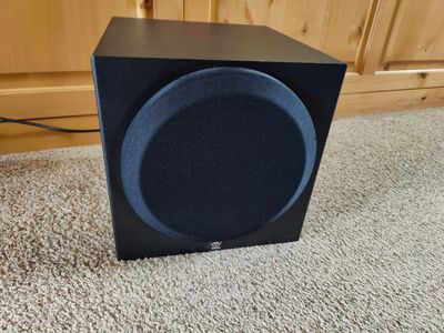 Yamaha YST-SW012 Powered Subwoofer