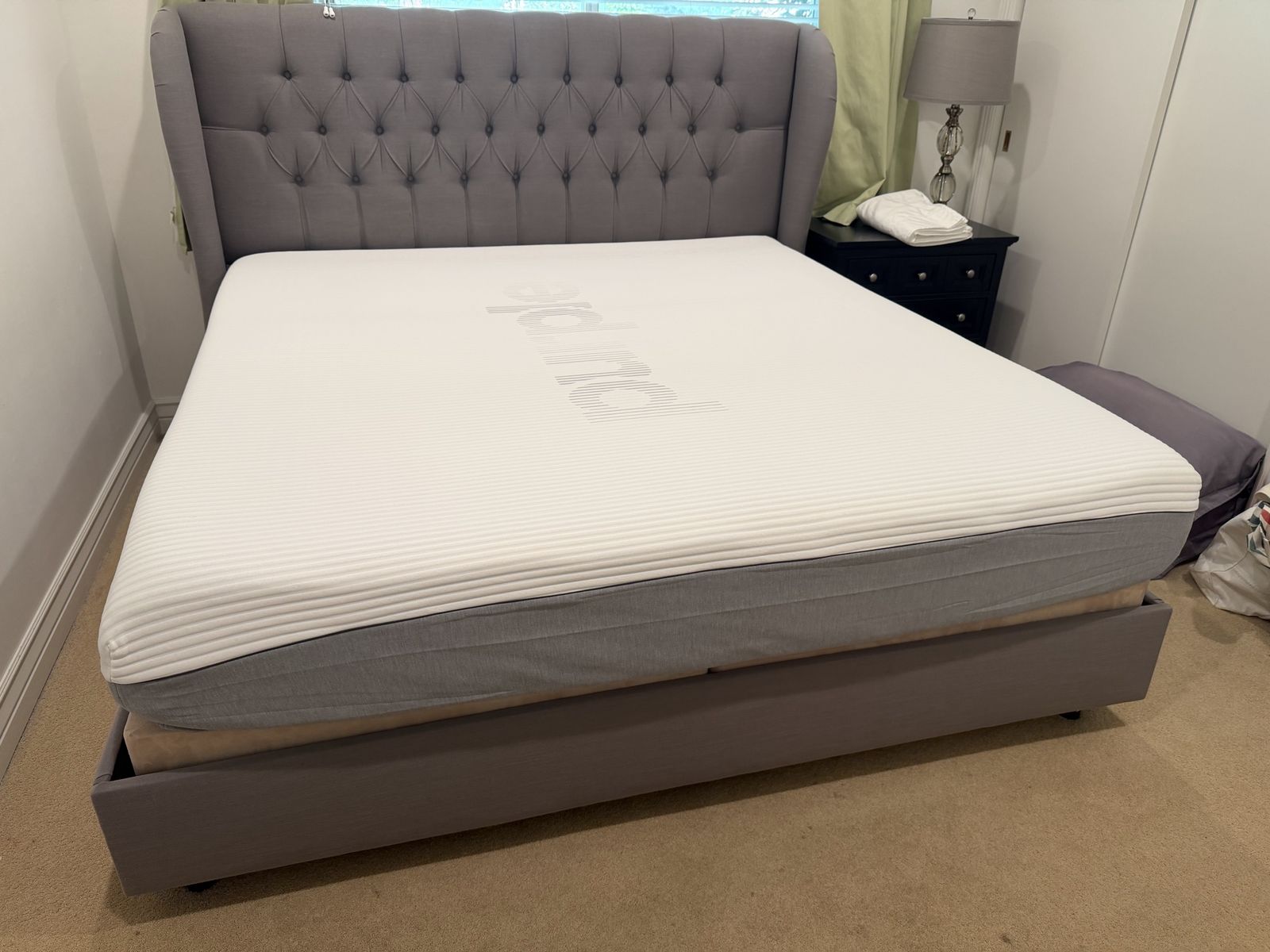 Purple Hybrid Mattress King Like New!