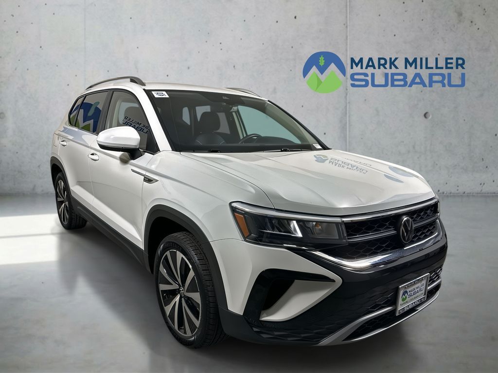 2024 Volkswagen Taos SE