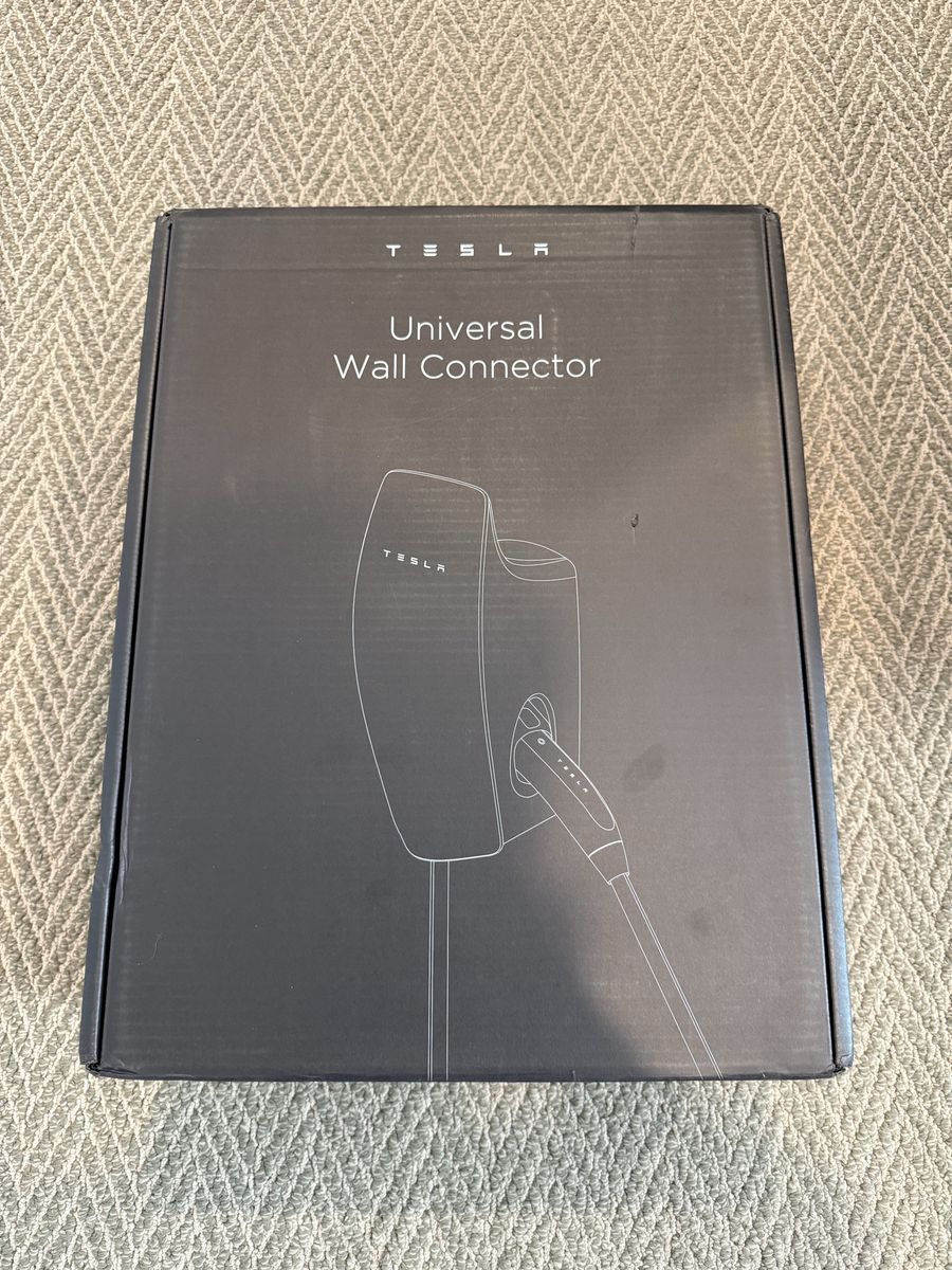 Tesla Universal Wall Connector Charger NEW