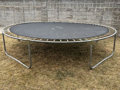 10 Foot Trampoline