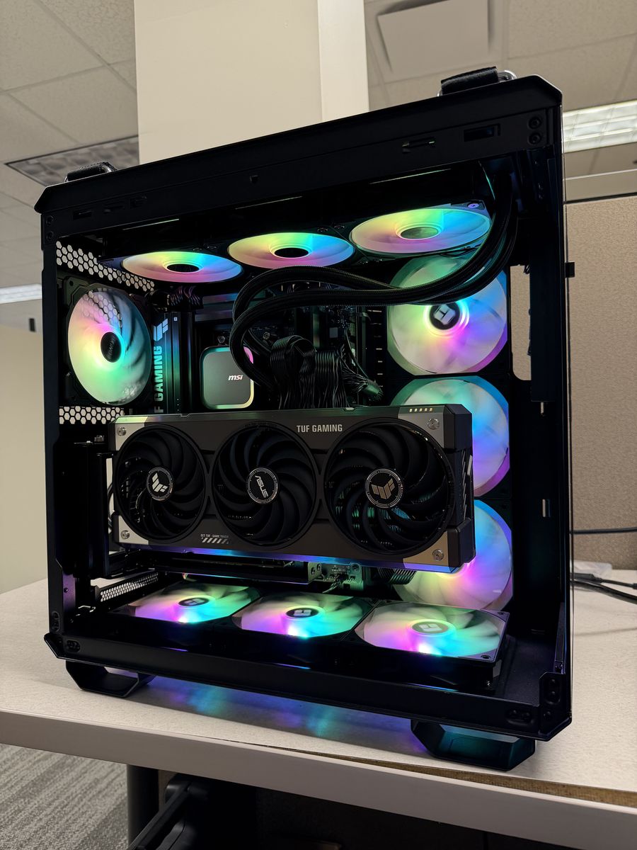 RX 9070 XT / 9800x3D High-End Gaming Desktop PC