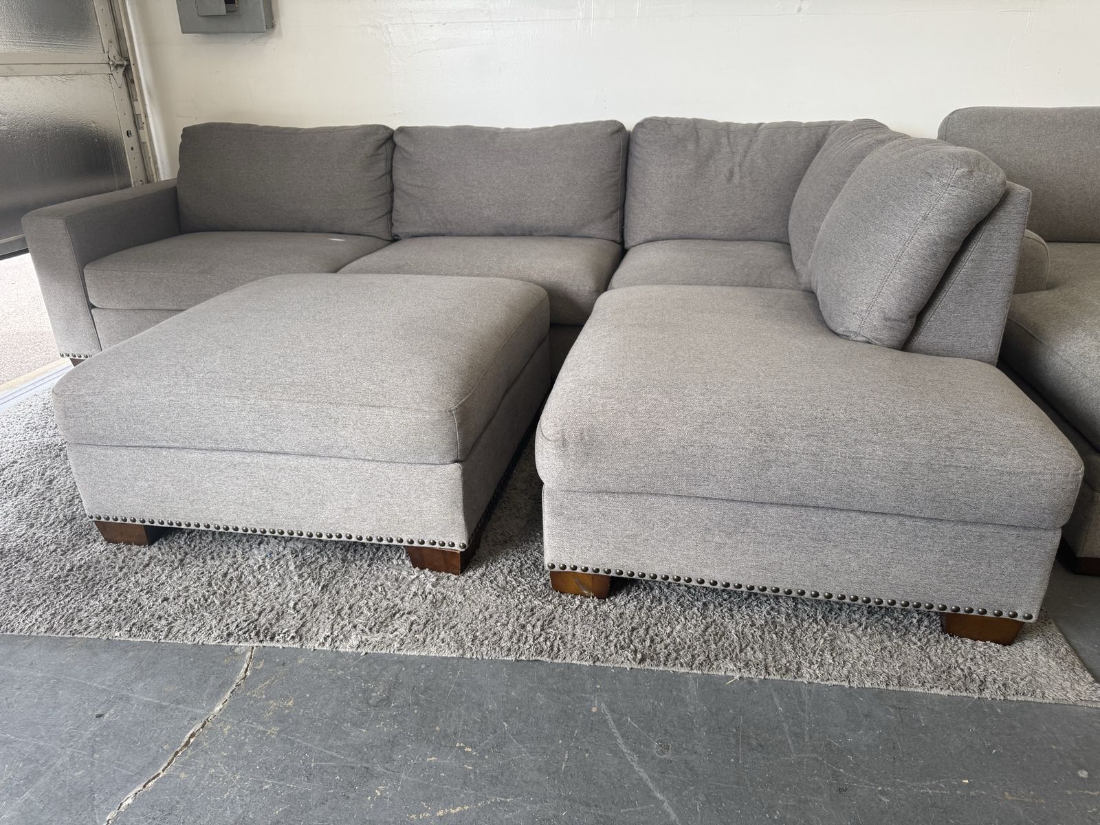 GRAY COSTCO SECTIONAL SOFA COUCH & OTTOMAN