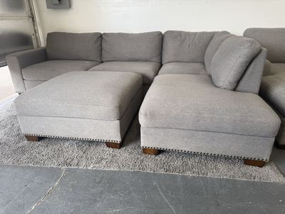 GRAY COSTCO SECTIONAL SOFA COUCH & OTTOMAN