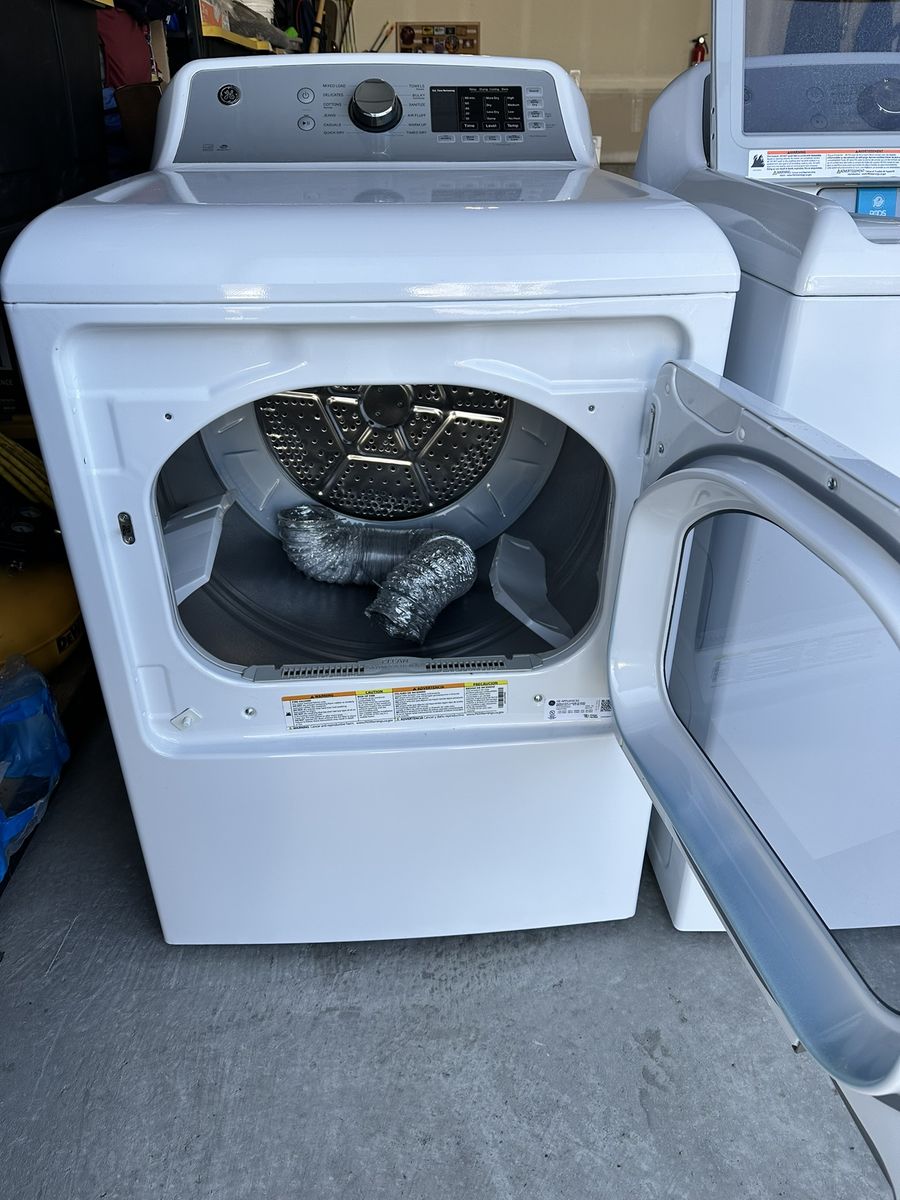 GE Washer Dryer Set