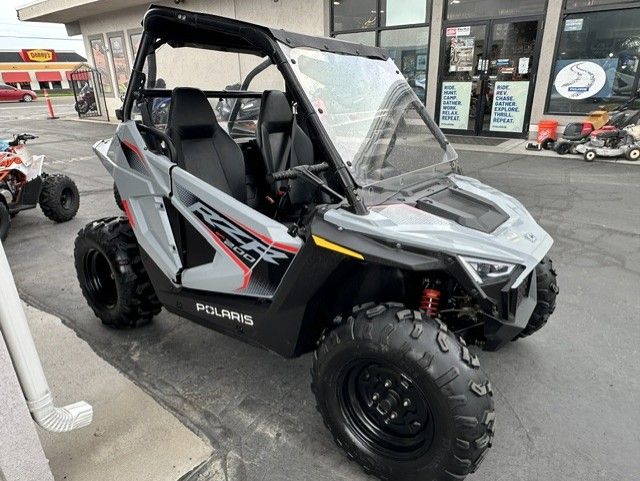 2024 Polaris RZR 200 EFI