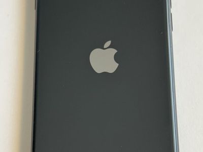 Apple iPhone SE 2nd Generation 2020 Black 64GB Unlocked Model A2275