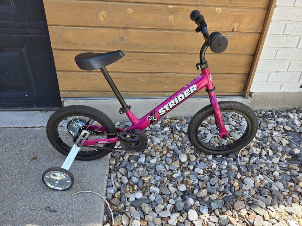 Strider 14x Balance Bike W/Pedal Kit & Training Wheels
