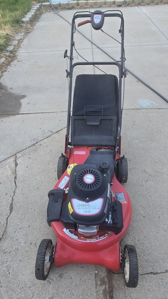 Poulan Pro 21" Self-Propelled Lawn Mower