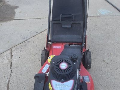 Poulan Pro 21" Self-Propelled Lawn Mower