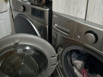 LG washer and dryer set