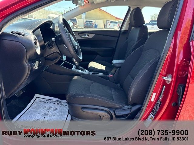 Main image 11