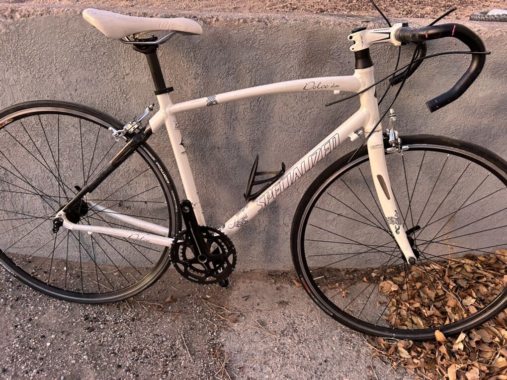 54cm Specialized Dolce Elite Rolling Chassis