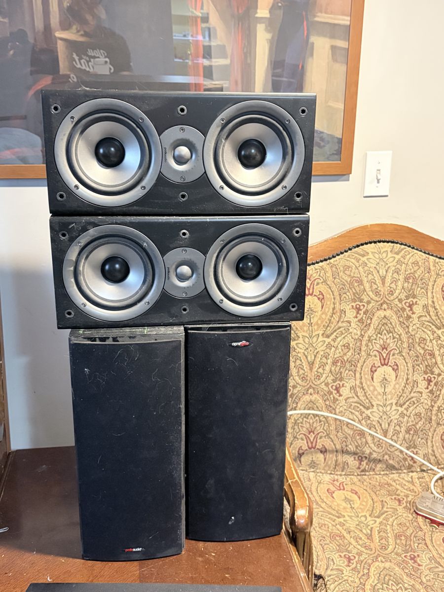 Polk Audio Monitor 40 Series II Bookshelf Speakers (Pair) - Black