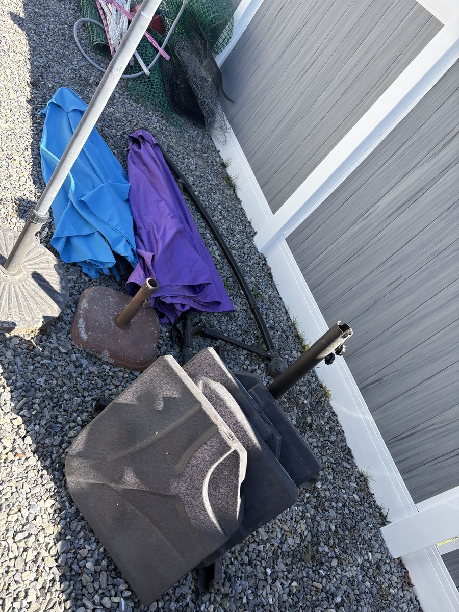 2 Outdoor Umbrella And Stand Free