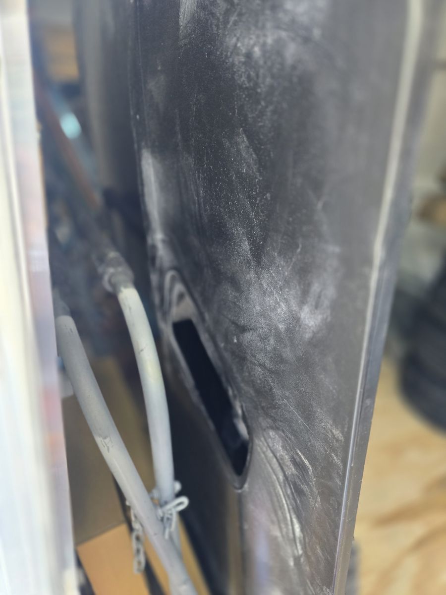 challenger cuda RT hood