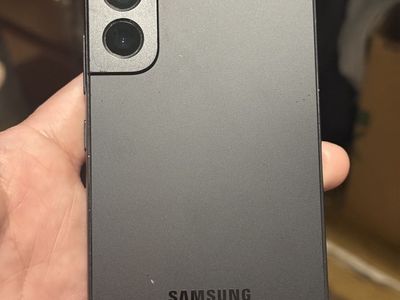 Samsung Galaxy S22 - Unlocked