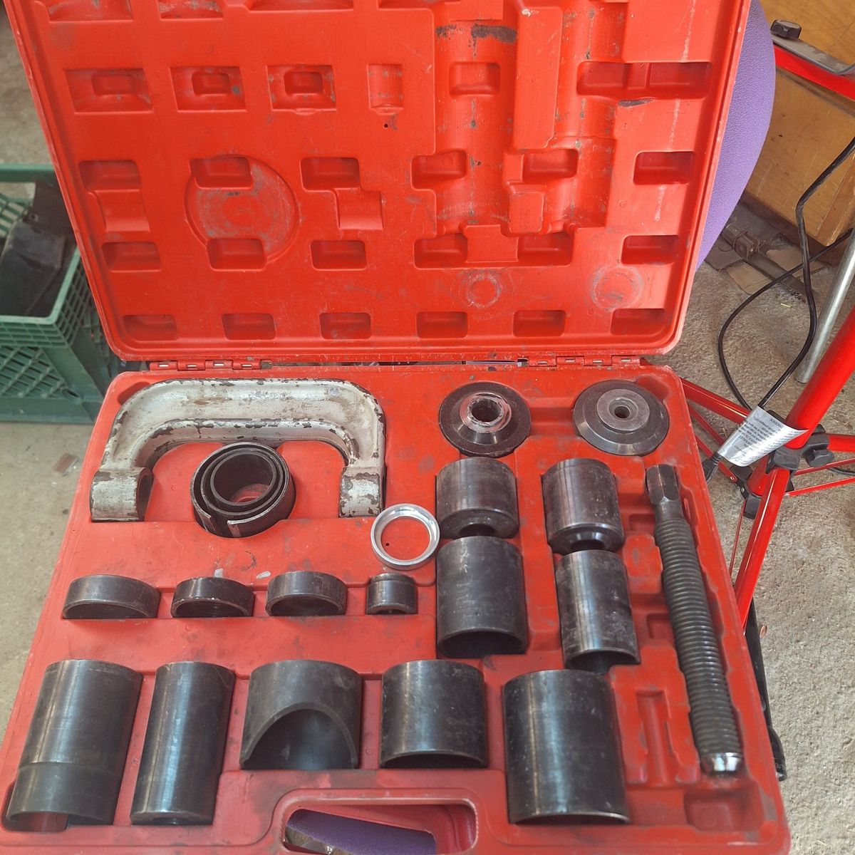 master ball joint press