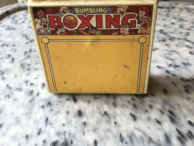 Vintage Tomy Bumbling Boxing Pocket Game Portable Tabletop Game
