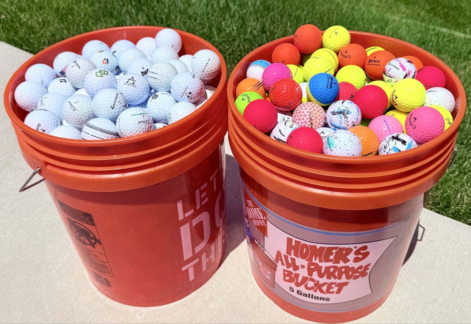 Assorted Used Golf Balls - Bucket of 300+ Mixed Brands (Titleist, Callaway, Srixon, Wilson, TaylorMade, Etc..)