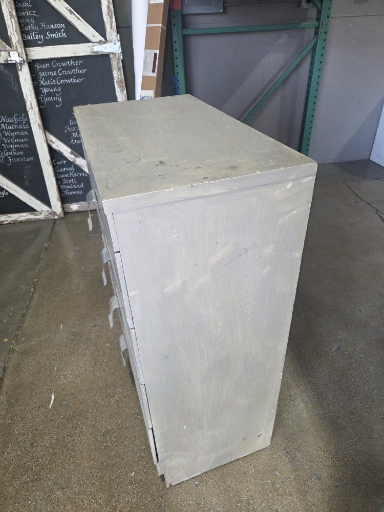 Main image 4