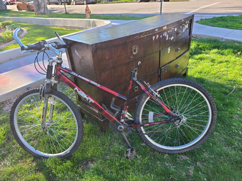 mountain bike, dresser