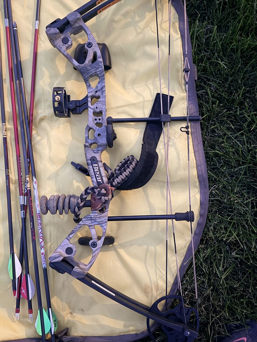 Bear Limitless Compound Bow Camo with Arrows and Accessories