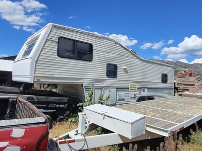 older fifth wheel