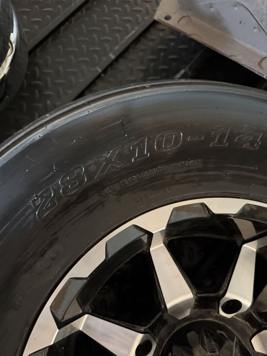 Polaris RZR Paddles and Front tires