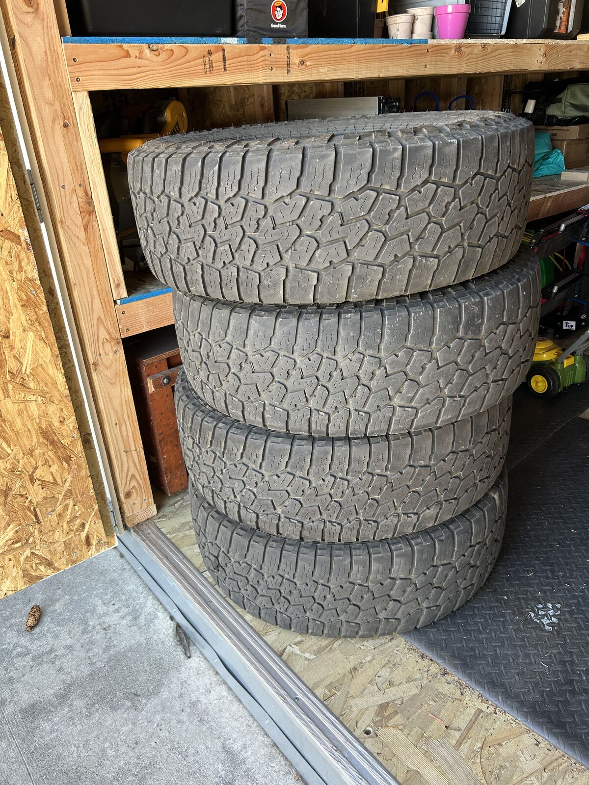 Falken Wildpeak AT3/W 265/70R18