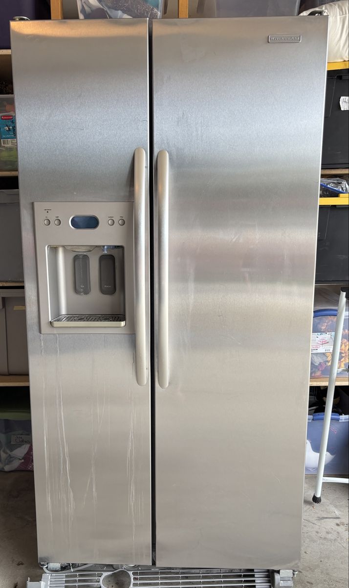 KitchenAid Stainless steel Side-by-Side Fridge  Clean, Good condition! Ice maker works!