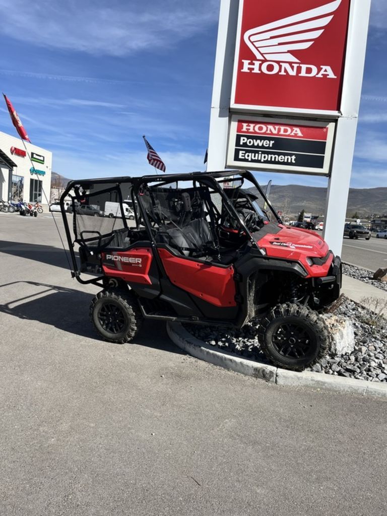 2025 Honda® Pioneer 1000-5 Deluxe