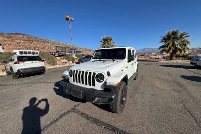 2023 JEEP WRANGLER Sahara Altitude