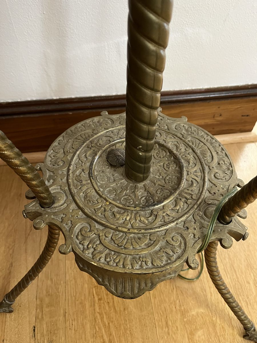 Main image 8