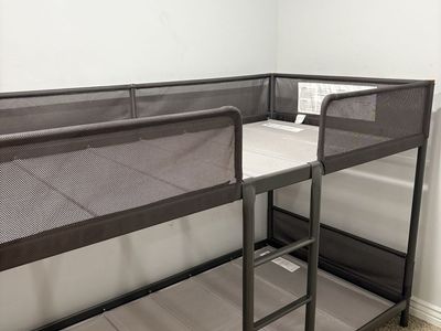 Twin Bunk beds