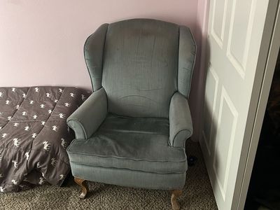 High back chair