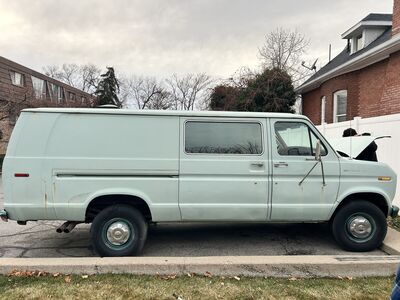 1985 ForD Econoline