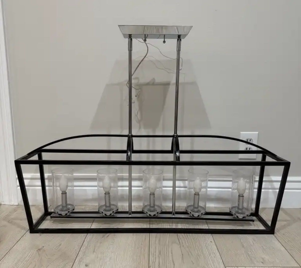 Black/Chrome 5 Light Pendant/Chandelier