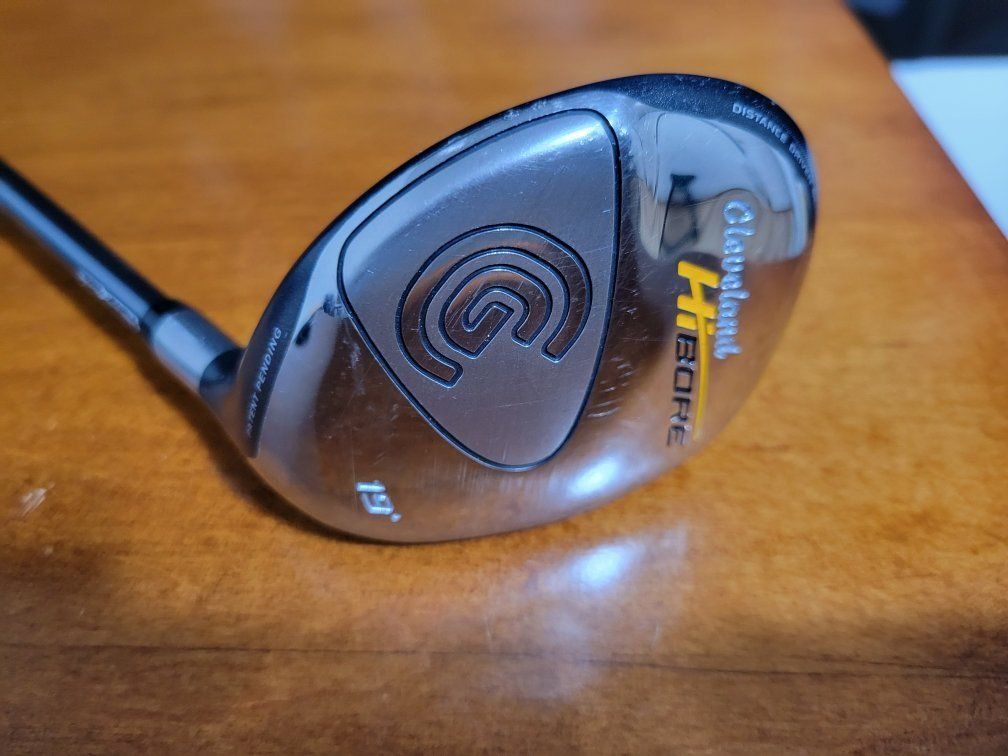 Cleveland Hi-Bore 19° Fairway Wood Right Hand Grafalloy Attack Lite R-Flex