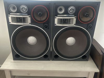 Kenwood KL-999X Vintage 5-Way Speaker Pair with Lattice Grilles