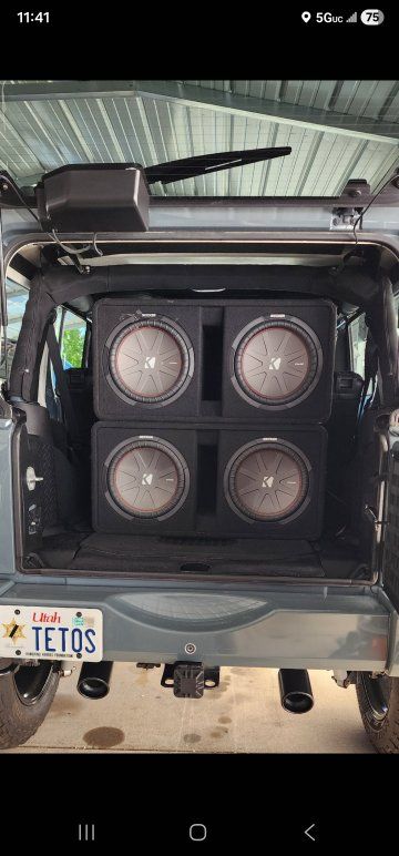 12 inch kickers