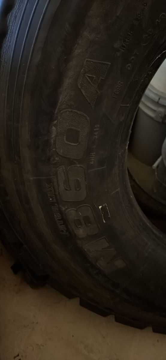 Used Radial Tires - Size 315/80R22.5, New retread