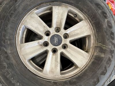 LT275/70R17 Goodyear Wrangler w/ stock F150 wheels