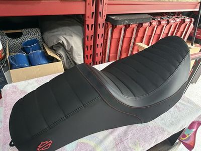 2024 Harley switch back seat.