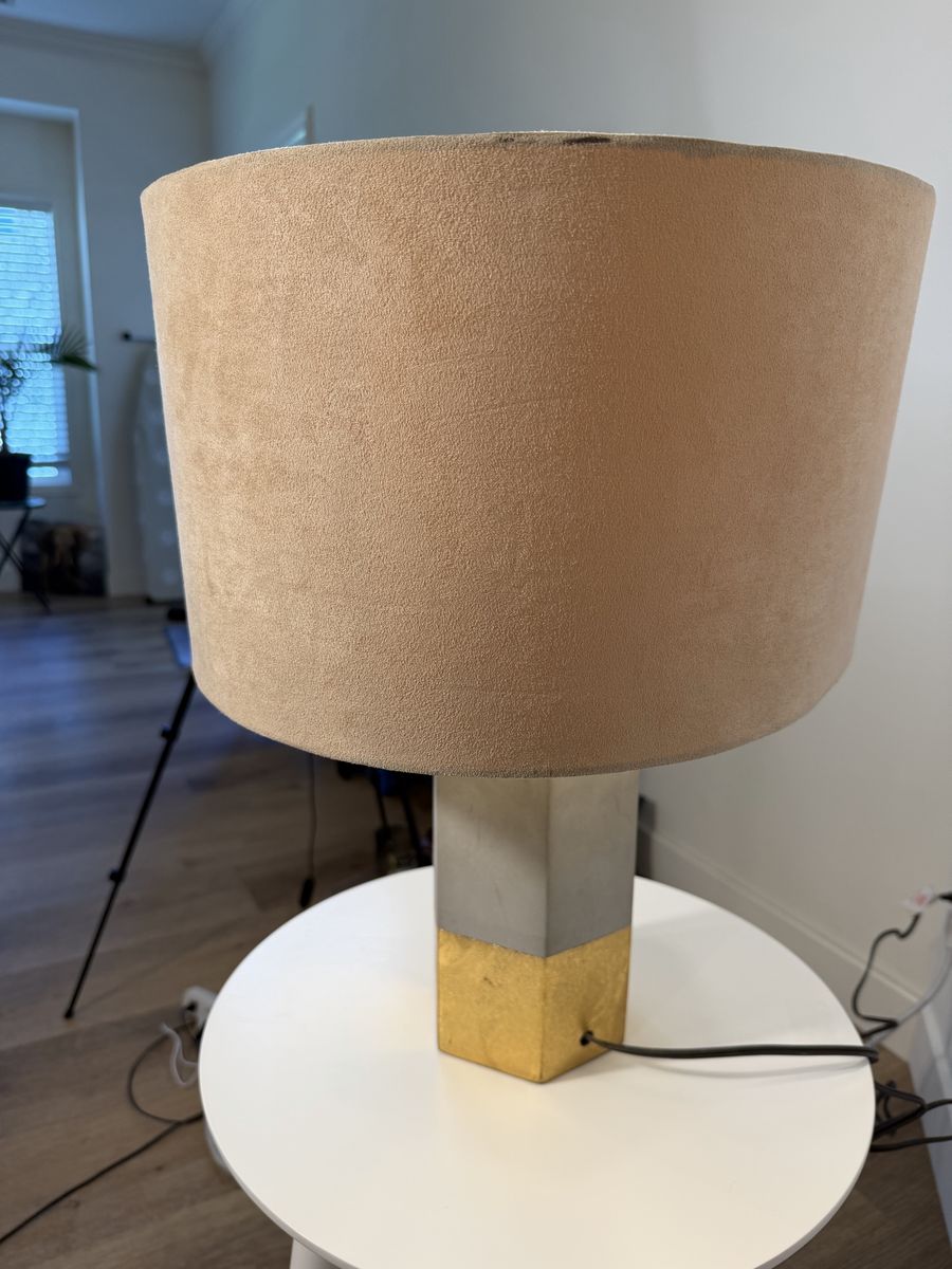 Main image 4