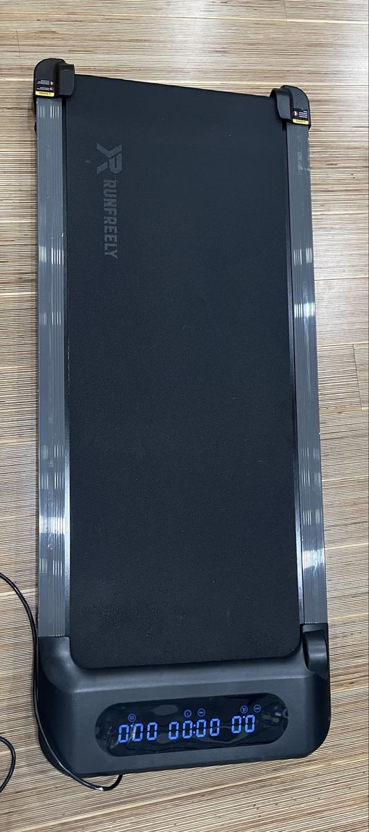 Runfreely Compact Walking Pad