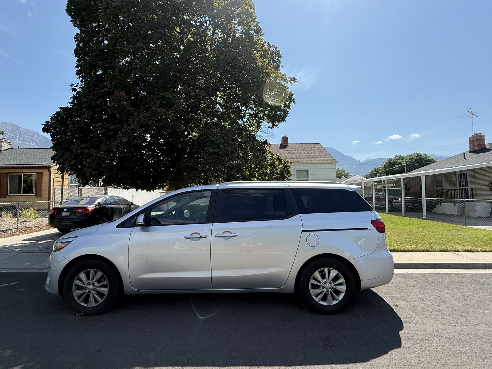2017 Kia Sedona LX